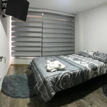 Apartamento Confortable, Amoblado En Bogotá Kültér fotó